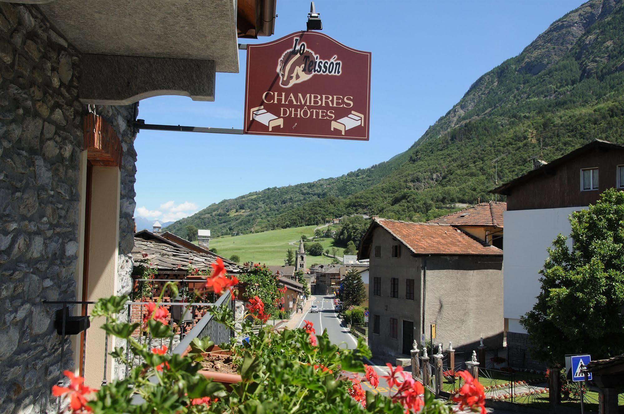 Bed&Breakfast Lo Teisson Pollein Exterior foto